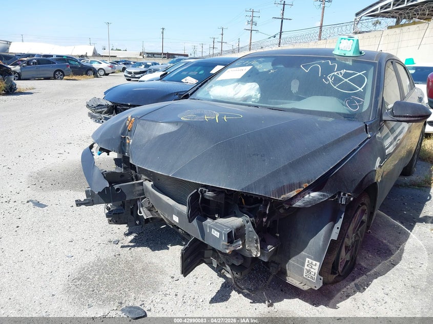 2024 Hyundai Elantra Sel