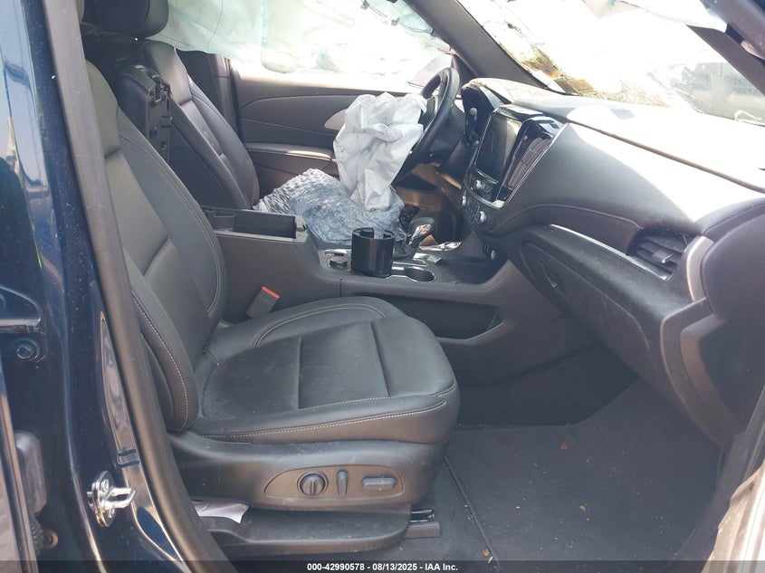 2023 CHEVROLET TRAVERSE auction photo 5