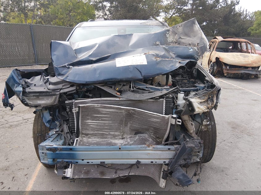 2023 CHEVROLET TRAVERSE auction photo 6