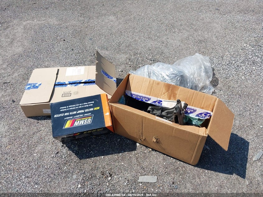 2004 Chevrolet Silverado C1500 VIN: 1GCEC19X14ZQ92083 Lot: 42990754