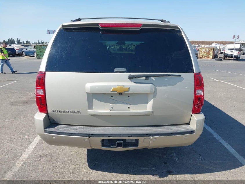 2013 CHEVROLET SUBURBAN 1500 LTZ - 1GNSKKE71DR163673