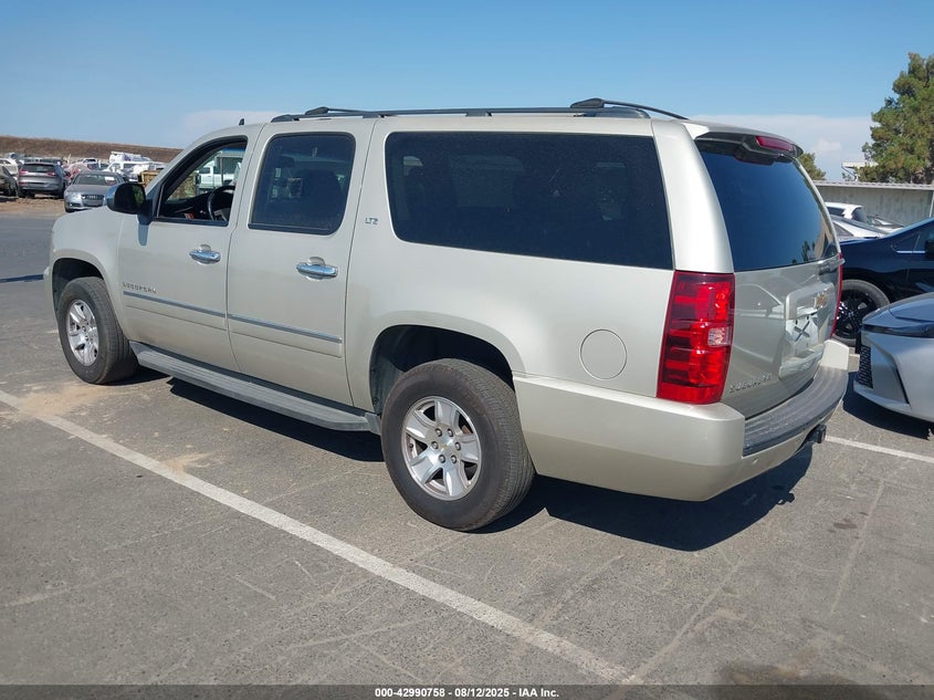 2013 CHEVROLET SUBURBAN 1500 LTZ - 1GNSKKE71DR163673