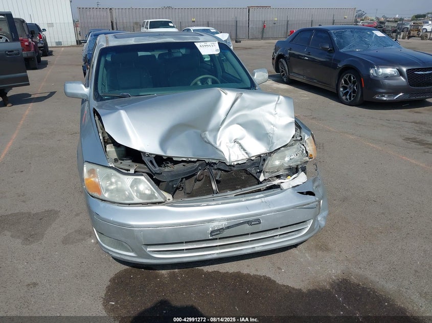 2000 Toyota Avalon Xls VIN: 4T1BF28B4YU083666 Lot: 42991272