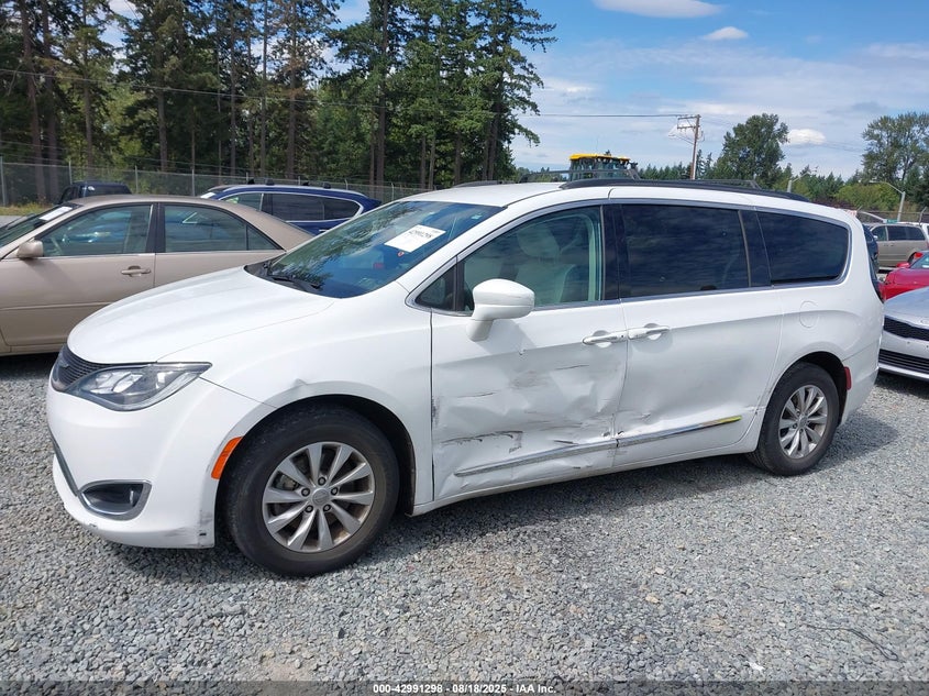 2017 CHRYSLER PACIFICA TOURING-L - 2C4RC1BG0HR688436