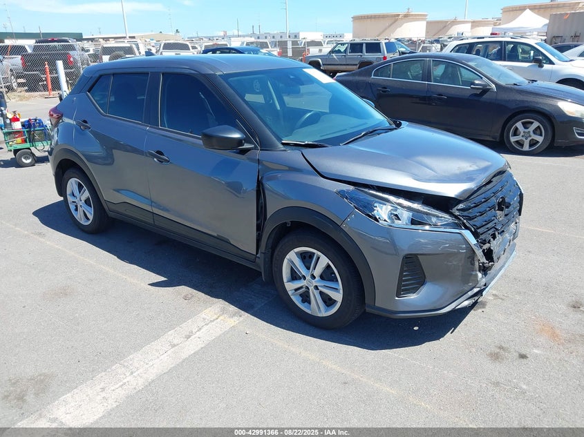 NISSAN KICKS S XTRONIC CVT