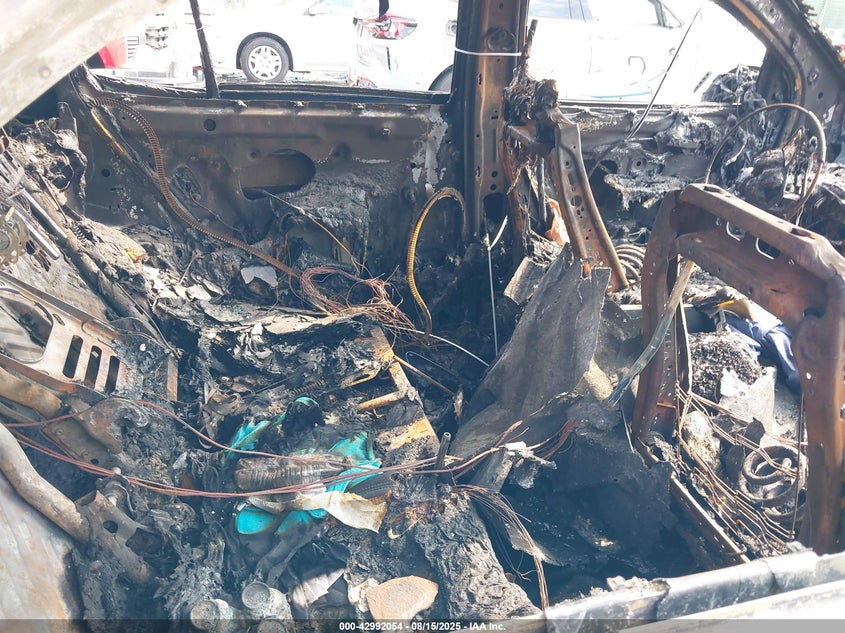 2019 CHEVROLET EQUINOX LT - 2GNAXUEV9K6124099