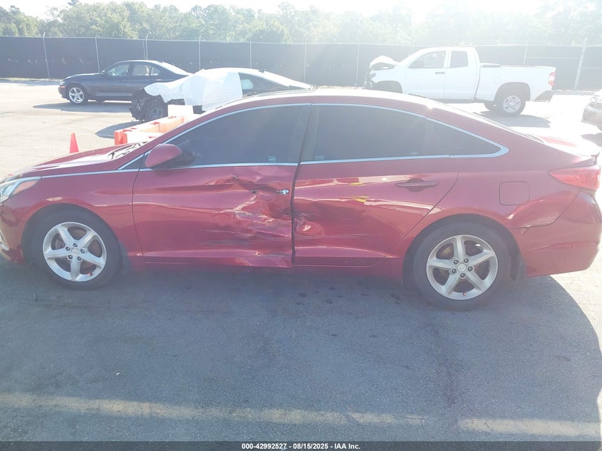2015 HYUNDAI SONATA SE - 5NPE24AFXFH136061