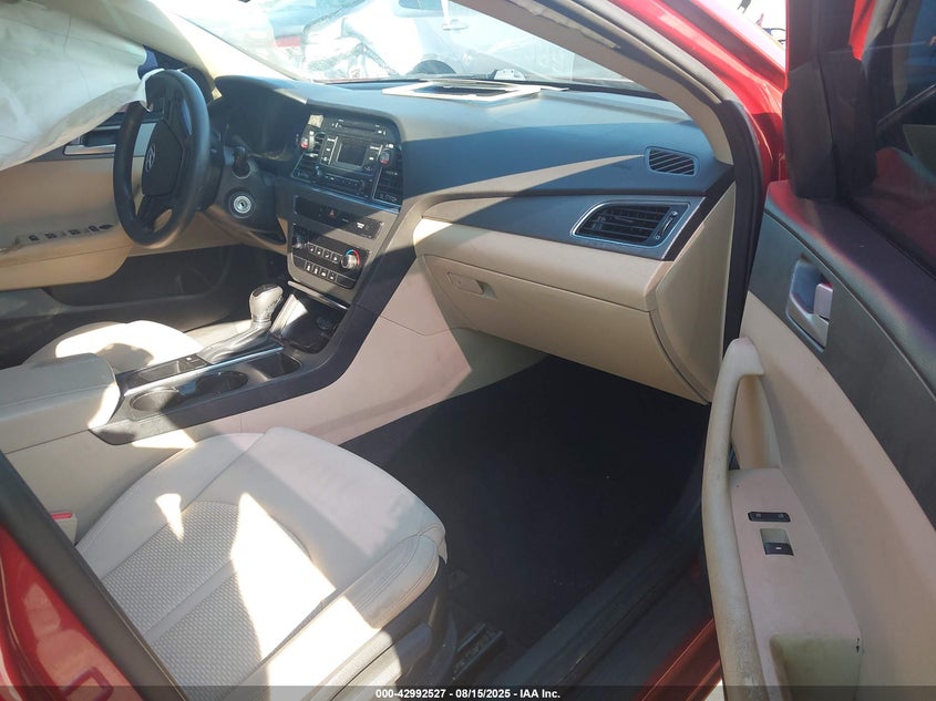 2015 HYUNDAI SONATA SE - 5NPE24AFXFH136061