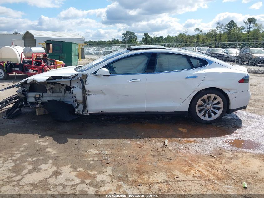 2016 Tesla Model S 60/70/75/85 VIN: 5YJSA1E18GF132299 Lot: 42992606