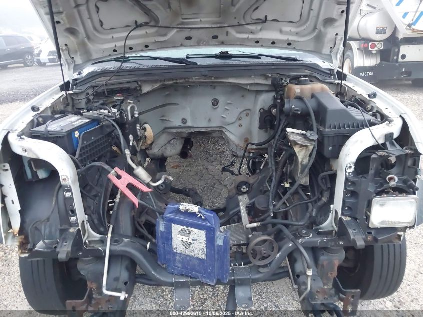 2008 Ford F-450 Chassis Xl/Xlt VIN: 1FDXF46Y88EA55274 Lot: 42992615