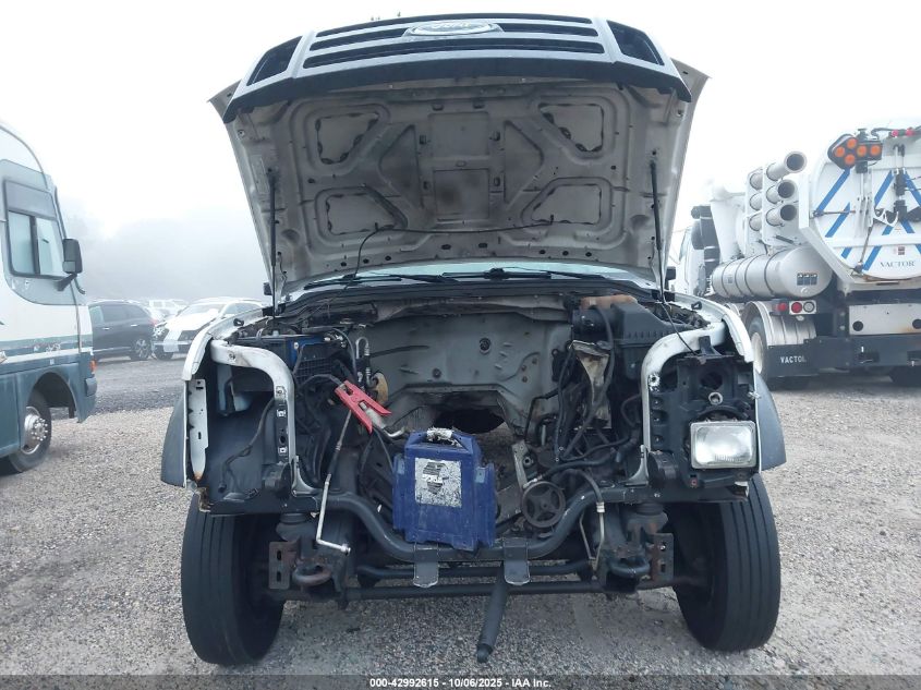 2008 Ford F-450 Chassis Xl/Xlt VIN: 1FDXF46Y88EA55274 Lot: 42992615