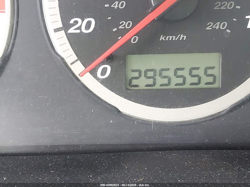 2002 Honda Cr-V Lx VIN: JHLRD68482C016697 Lot: 42993023