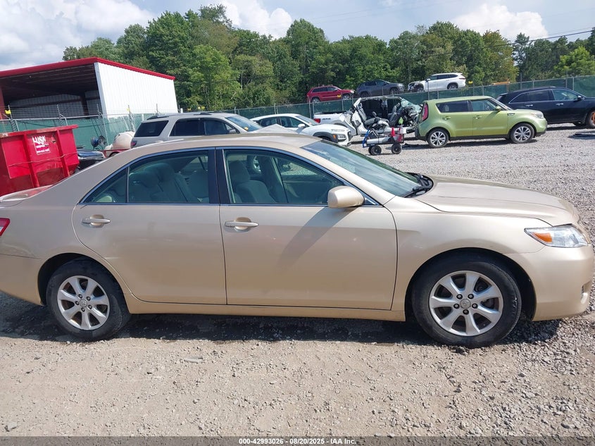2011 Toyota Camry Le VIN: 4T1BF3EK0BU231751 Lot: 42993026