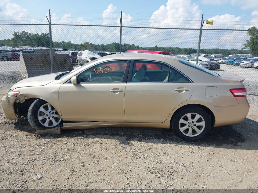 2011 Toyota Camry Le VIN: 4T1BF3EK0BU231751 Lot: 42993026