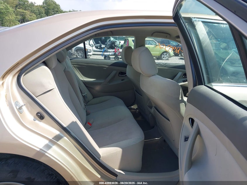 2011 Toyota Camry Le VIN: 4T1BF3EK0BU231751 Lot: 42993026