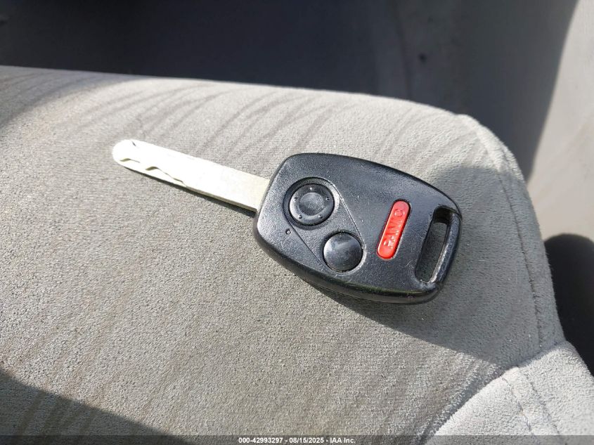 2007 Honda Civic Lx VIN: 2HGFG12637H512999 Lot: 42993297