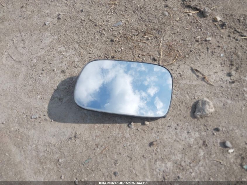 2007 Honda Civic Lx VIN: 2HGFG12637H512999 Lot: 42993297