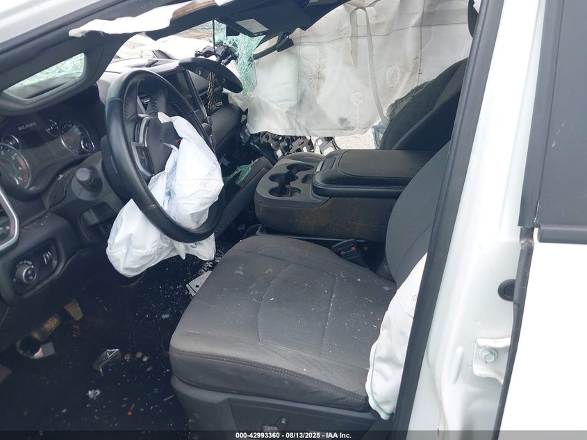 2023 Ram 3500 Big Horn 4X4 6'4 Box VIN: 3C63R3DL0PG604220 Lot: 42993360