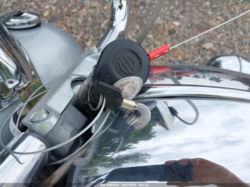 2015 Harley-Davidson Flhr Road King VIN: 1HD1FBM17FB617702 Lot: 42993520