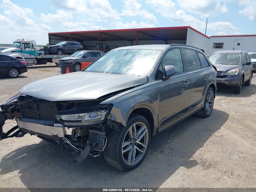 2017 Audi Q7 3.0T Premium grey suv gasoline WA1VAAF7XHD028528 photo #3
