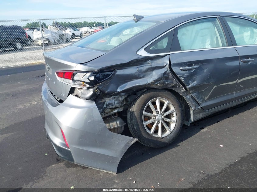 2018 HYUNDAI SONATA ECO - 5NPE24AA5JH673790