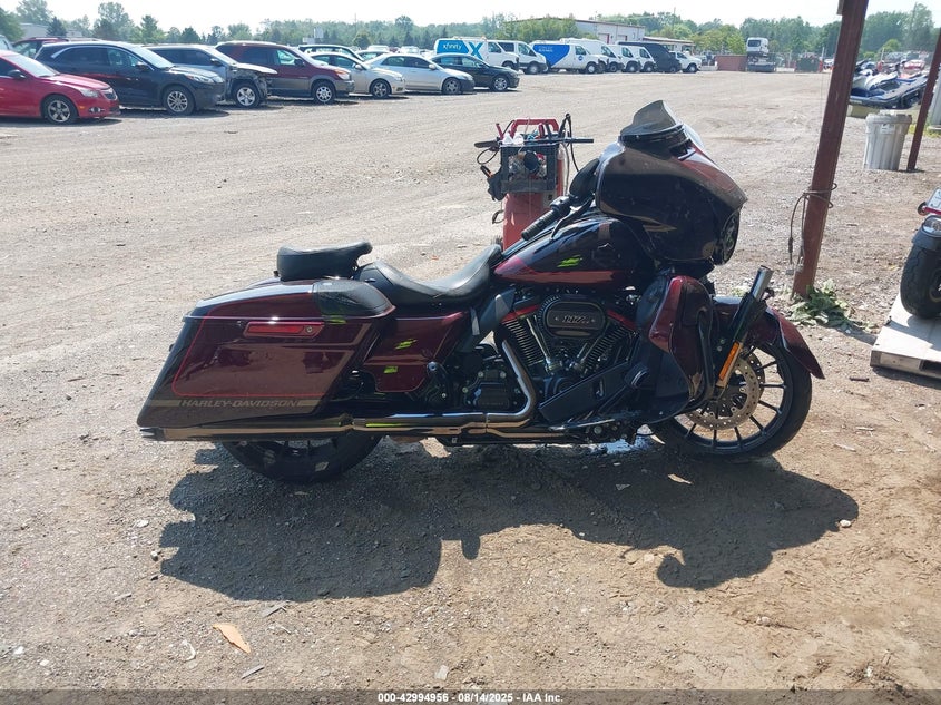 2019 HARLEY-DAVIDSON FLHXSE - 1HD1PXL31KB952090