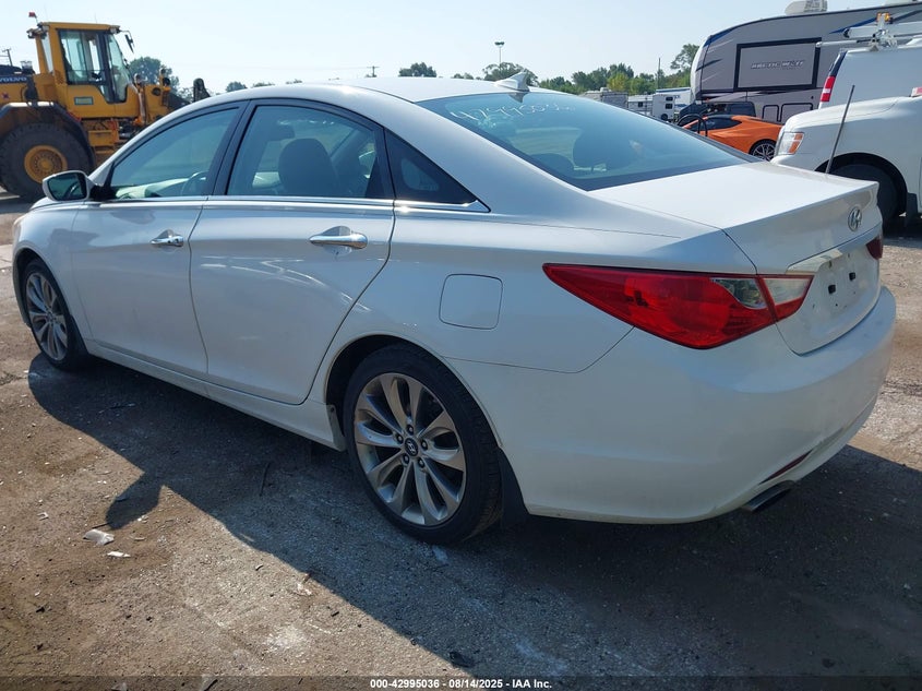 5NPEC4AC5CH389044 2012 HYUNDAI SONATA photo no. 3