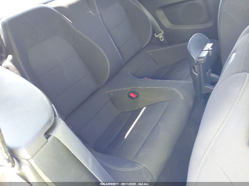 2015 Ford Mustang V6 VIN: 1FATP8EM1F5397545 Lot: 42995077