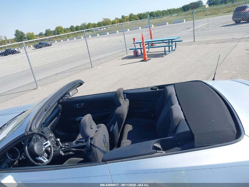 2015 Ford Mustang V6 VIN: 1FATP8EM1F5397545 Lot: 42995077