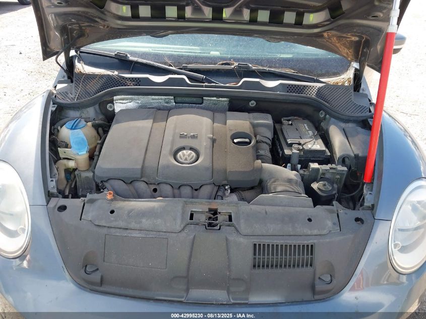 2012 Volkswagen Beetle 2.5L VIN: 3VWJP7AT8CM646760 Lot: 42994698