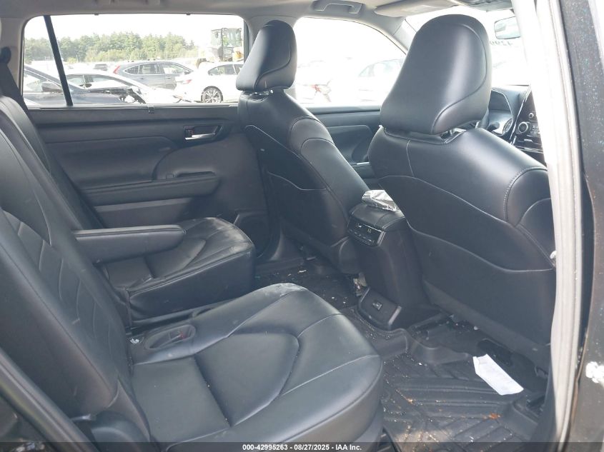 2023 Toyota Highlander Xle VIN: 5TDKDRBH4PS037371 Lot: 42995263