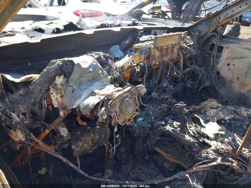 2023 Toyota Highlander Xle VIN: 5TDKDRBH4PS037371 Lot: 42995263