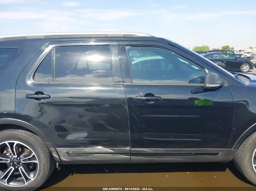 2019 Ford Explorer 3.5 Xlt Black Lot 111042995575 Vin 1FM5K7D89KGA73138