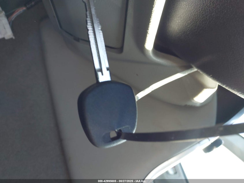 2016 Toyota Camry Le VIN: 4T4BF1FK4GR523791 Lot: 42995685