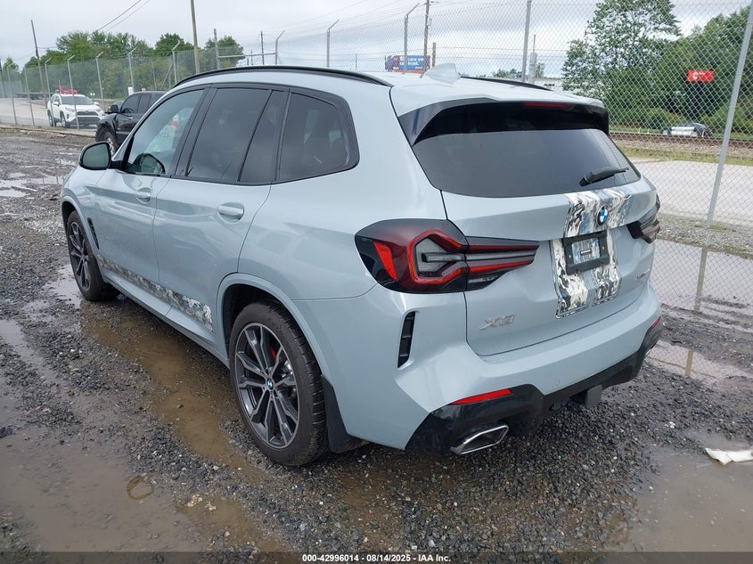 2022 BMW X3(VIN: 5UX53DP09N9K21463