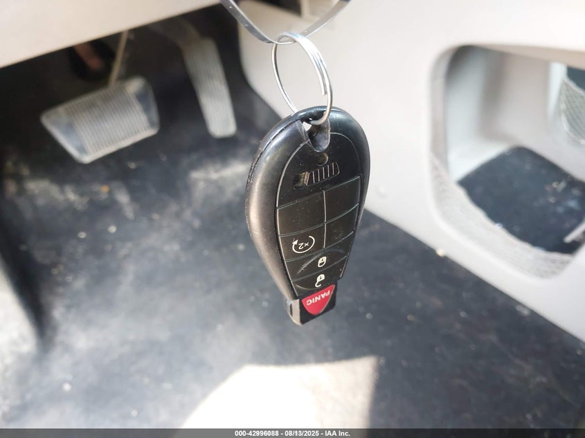 2014 DODGE GRAND CARAVAN SE/SXT - 2C4RDGBGXER201089