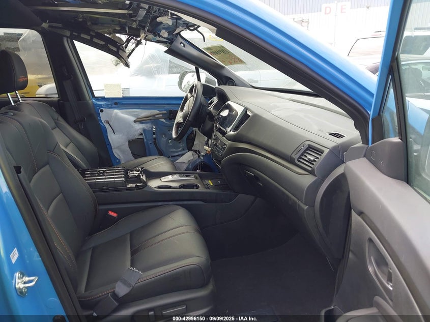 5FNYF8H64SB018935 2025 HONDA PASSPORT photo no. 5