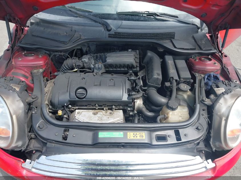 2008 Mini Cooper VIN: WMWMF335X8TT62692 Lot: 42996205