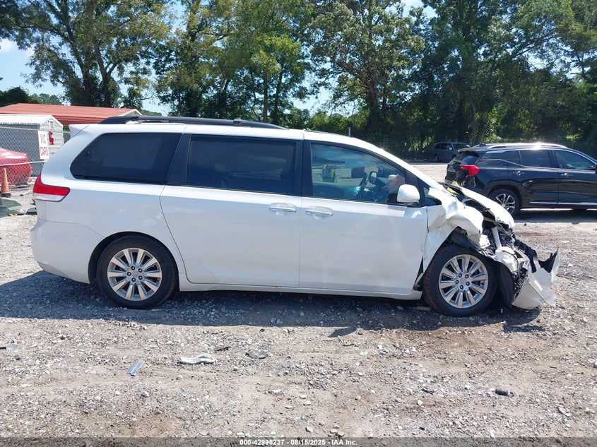 2011 Toyota Sienna Limited V6 VIN: 5TDYK3DCXBS152435 Lot: 42996237