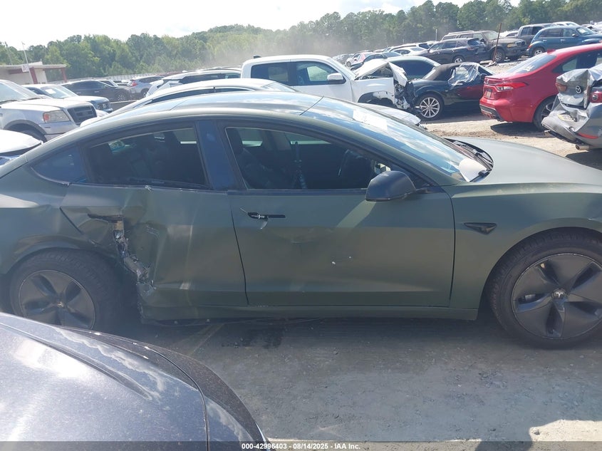 2020 Tesla Model 3 Standard Range Plus Rear-Wheel Drive/Standard Range Rear-Wheel Drive VIN: 5YJ3E1EA3LF784895 Lot: 42996403