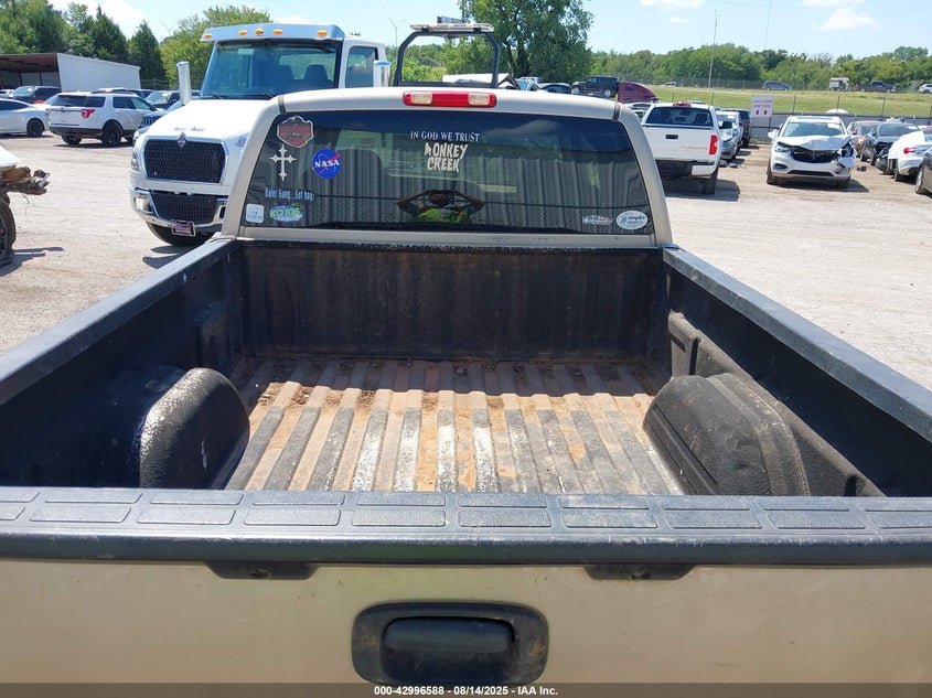 2005 Chevrolet Silverado 1500 Ls VIN: 2GCEC19V551331833 Lot: 42996588