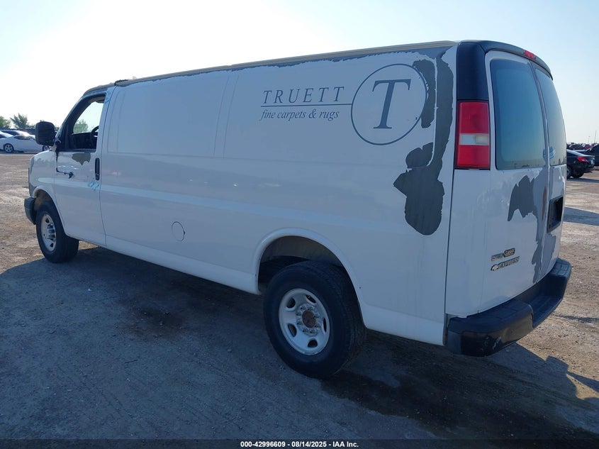 2010 Chevrolet Express 3500 Work Van white van flexible 1GC2GUAGXA1160583 photo #4