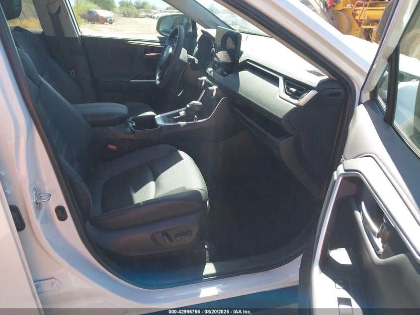 VIN 2T3Y1RFV0RW333931 2024 TOYOTA RAV4 LIMITED