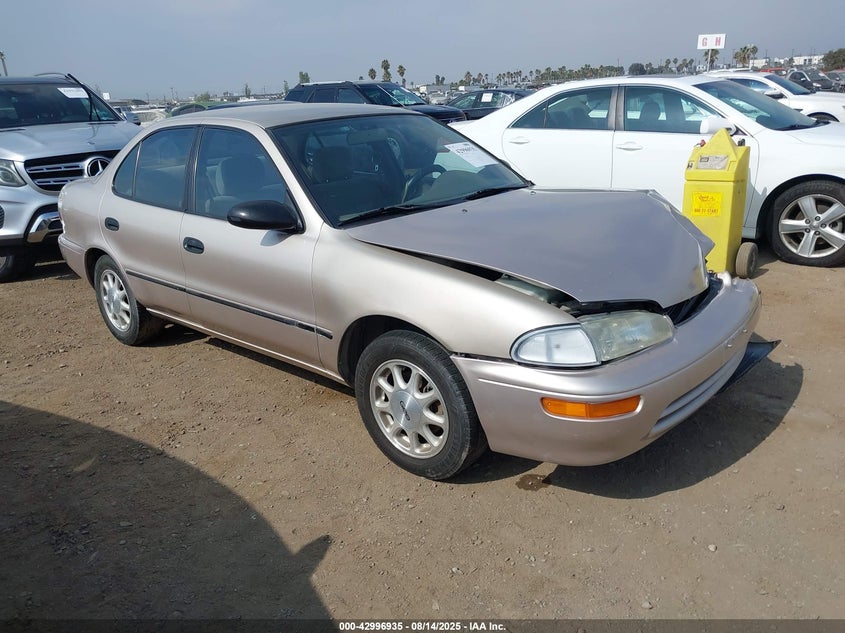 1Y1SK5280SZ055836 1995 Geo Prizm Lsi auction photo 1