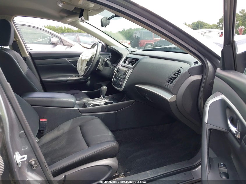 2016 NISSAN ALTIMA 2.5 SR 1N4AL3AP8GC281407