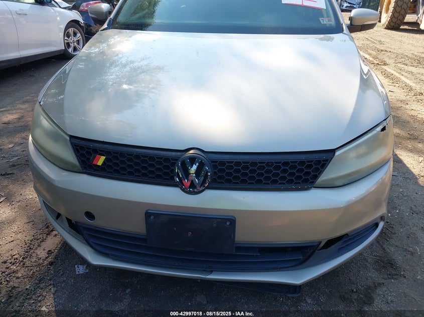 2013 VOLKSWAGEN JETTA 2.5L SE - 3VWDP7AJXDM238547