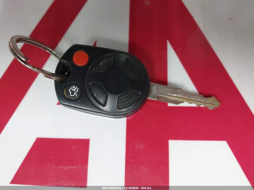 2012 Ford Escape Limited VIN: 1FMCU0E7XCKB13224 Lot: 42997443