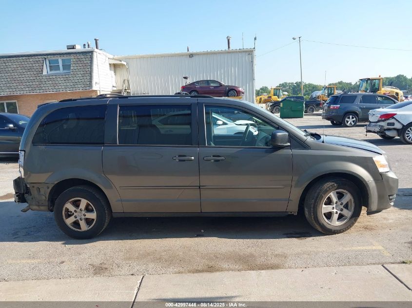 2010 Dodge Grand Caravan Se VIN: 2D4RN4DE1AR339799 Lot: 42997446