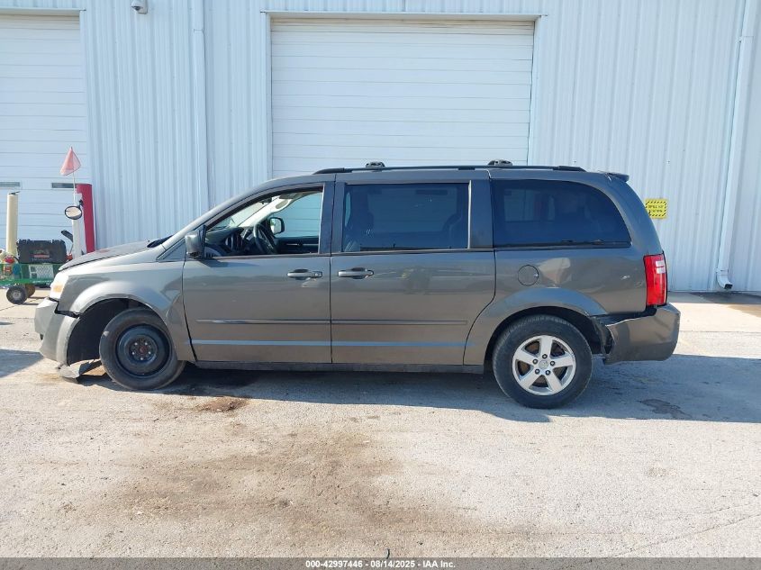 2010 Dodge Grand Caravan Se VIN: 2D4RN4DE1AR339799 Lot: 42997446