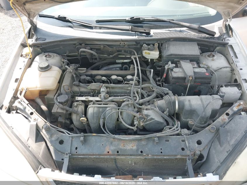 2007 Ford Focus S/Se/Ses VIN: 1FAHP31N47W194118 Lot: 42997882